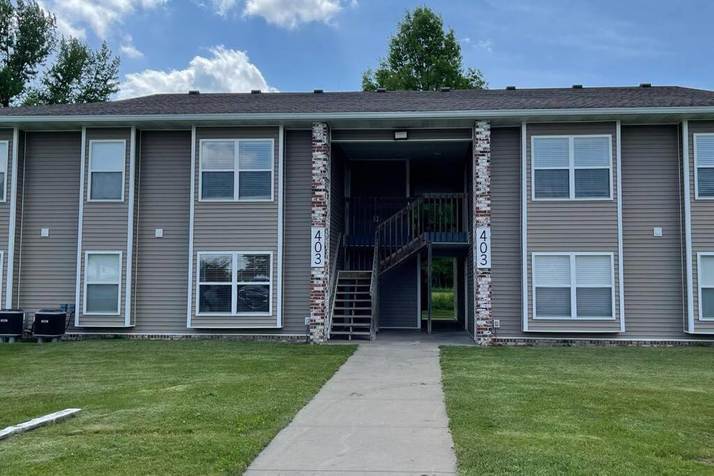 The Bernice - 2 Bedroom Apt In Quilt Town, Usa Hamilton Екстериор снимка